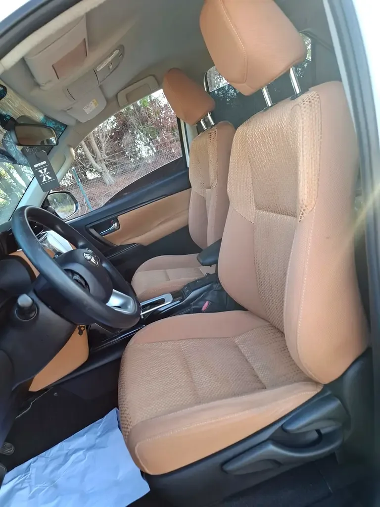 Toyota Fortuner 2.7 AT 2WD (166 hp) - 9