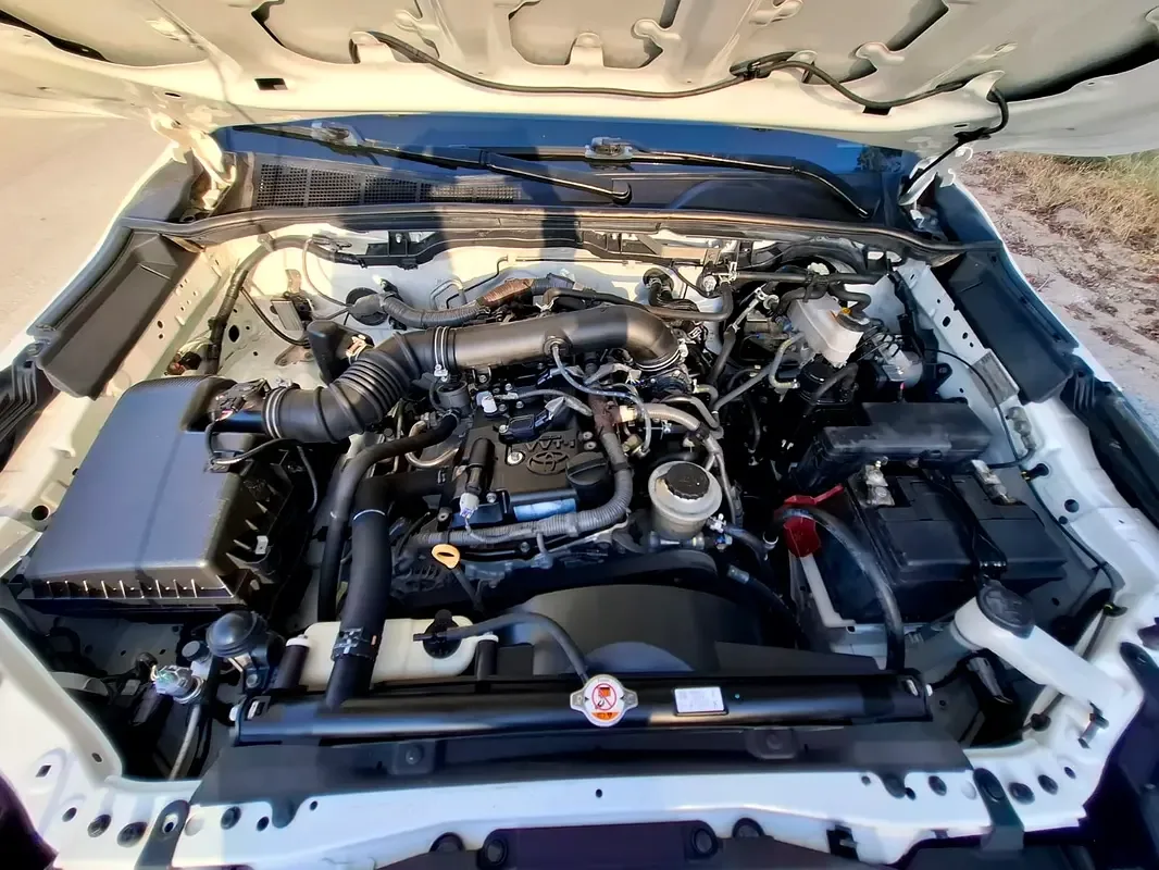 Toyota Fortuner 2.7 AT 2WD (166 hp) - 11