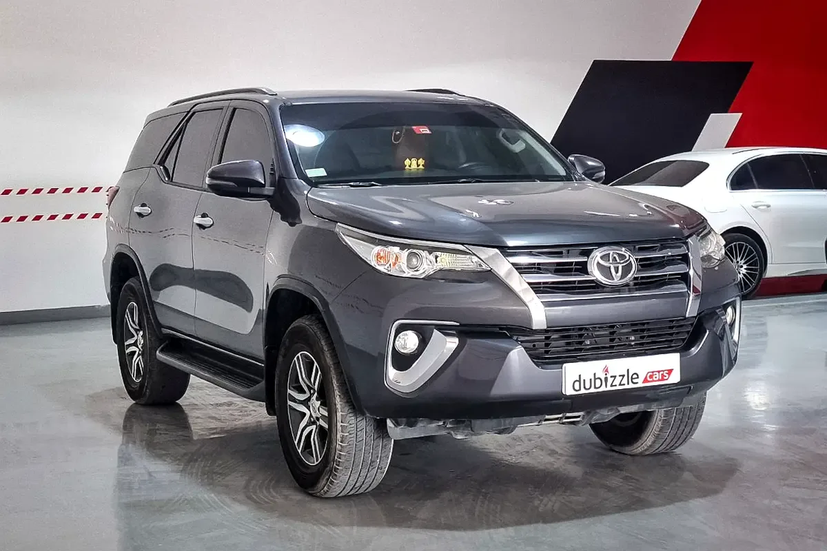 Toyota Fortuner 2.7 AT 2WD (166 hp)