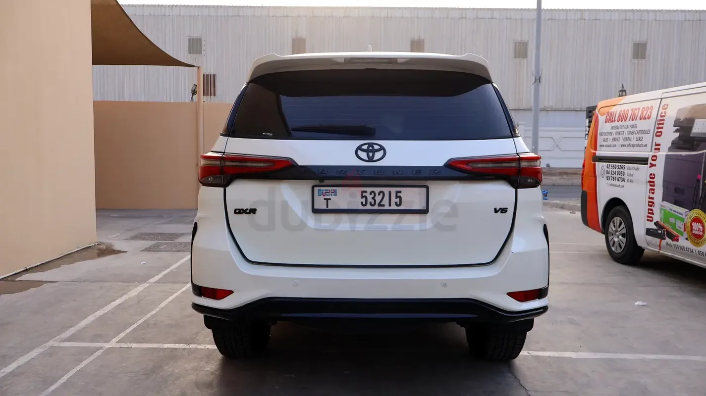 Toyota Fortuner 2.7 AT 2WD (166 hp) - 11