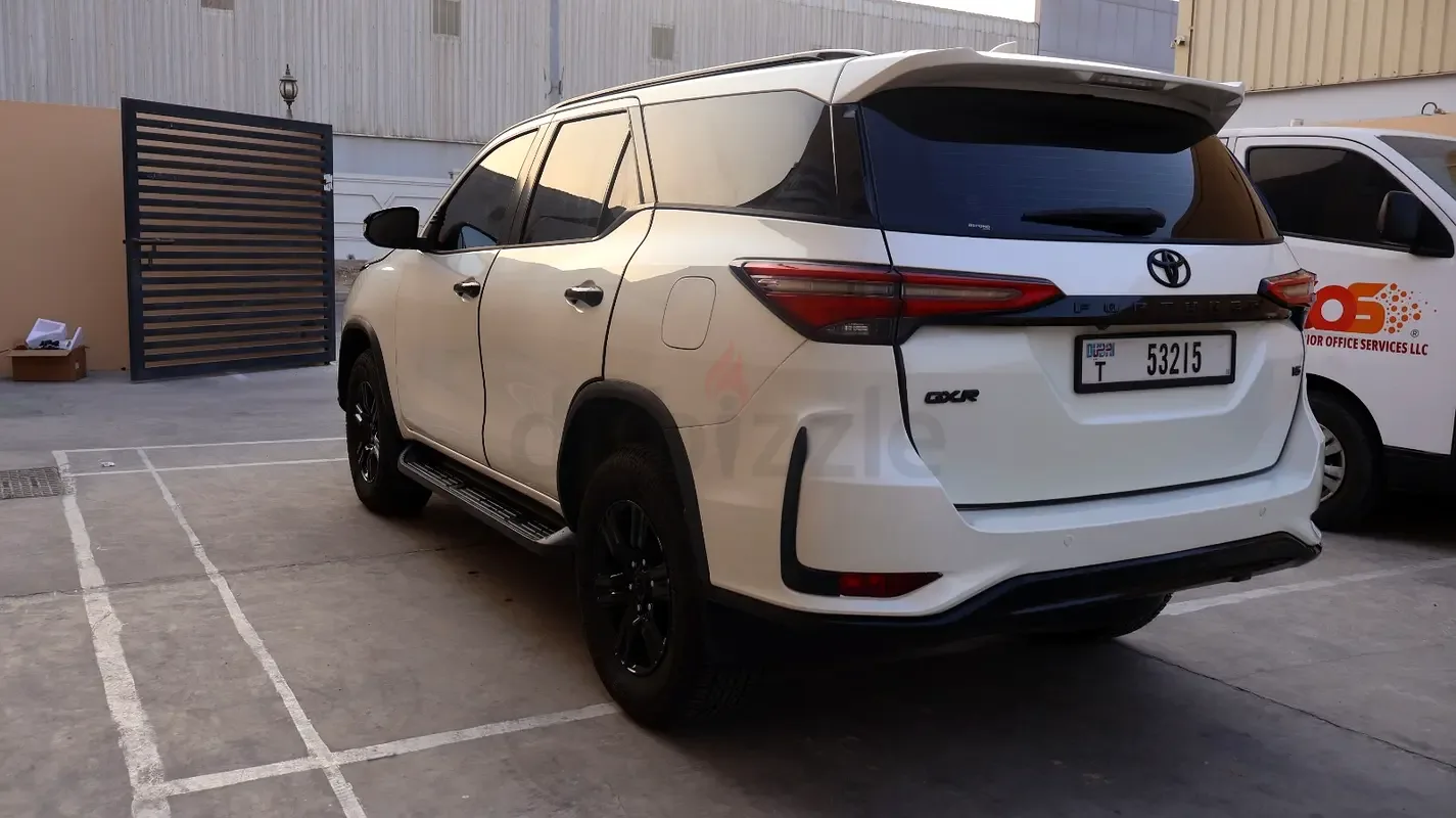 Toyota Fortuner 2.7 AT 2WD (166 hp) - 12
