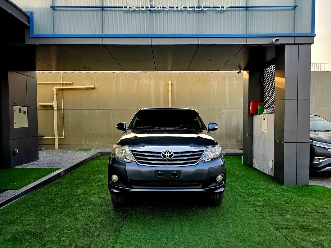 Toyota Fortuner 2.7 AT 4WD (158 hp) - 2