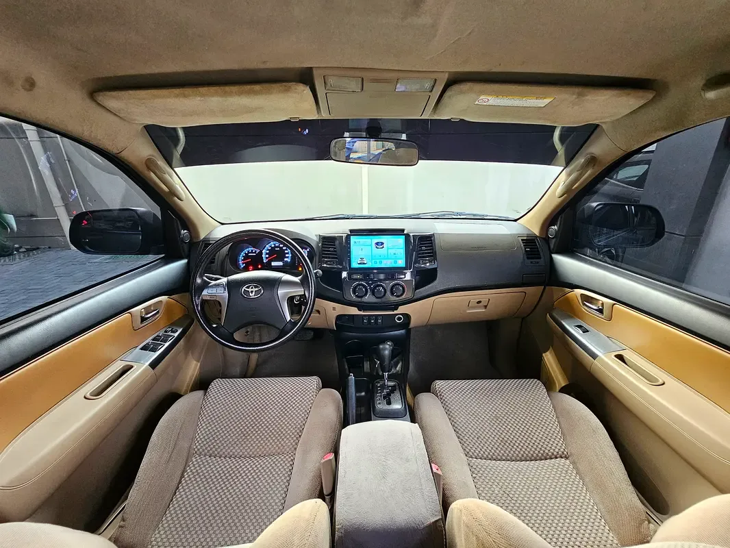 Toyota Fortuner 2.7 AT 4WD (158 hp) - 16