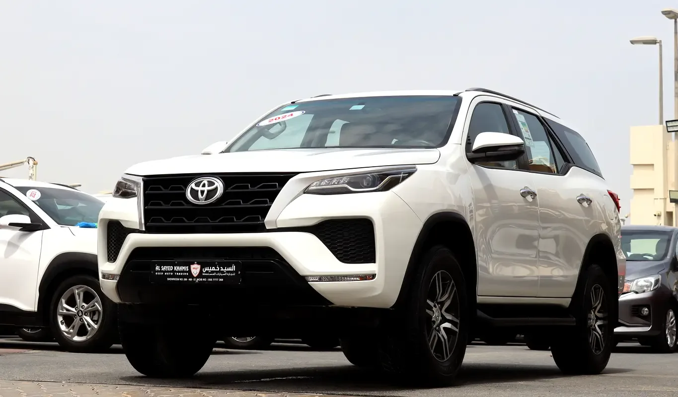 Toyota Fortuner 2.7 AT 4WD (166 حصان) - 3