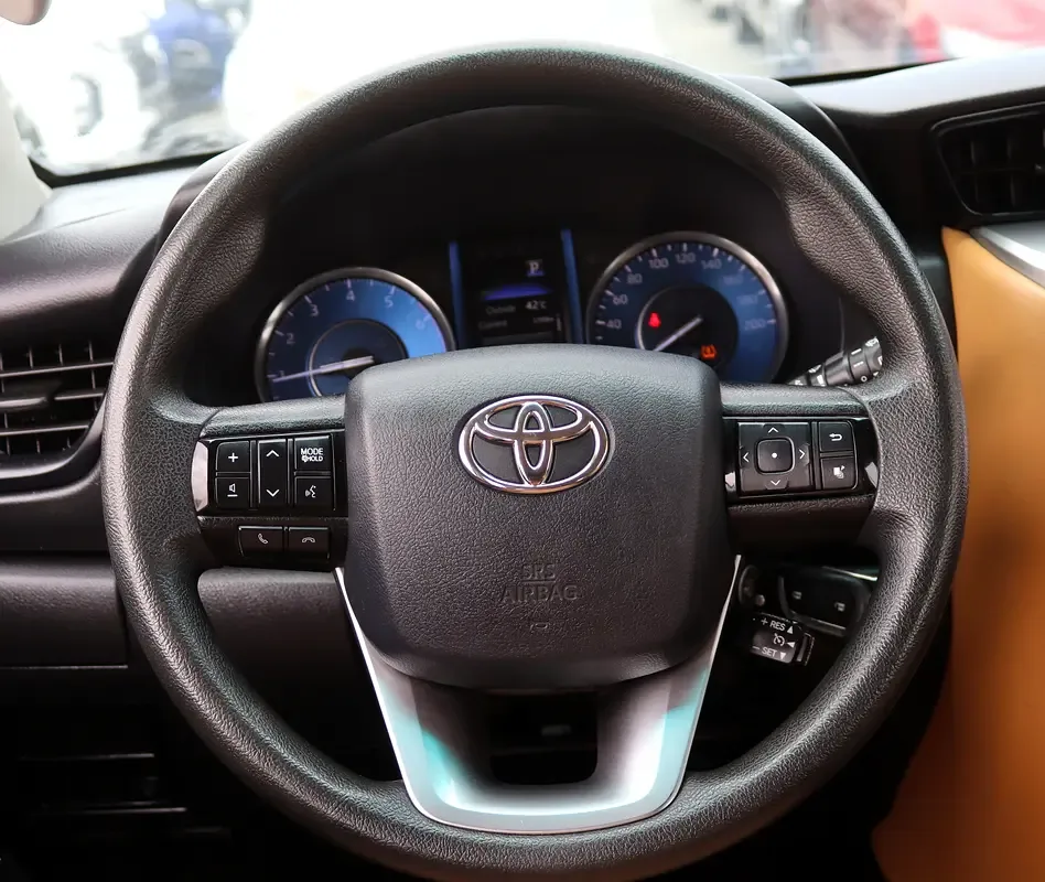 Toyota Fortuner 2.7 AT 4WD (166 حصان) - 12