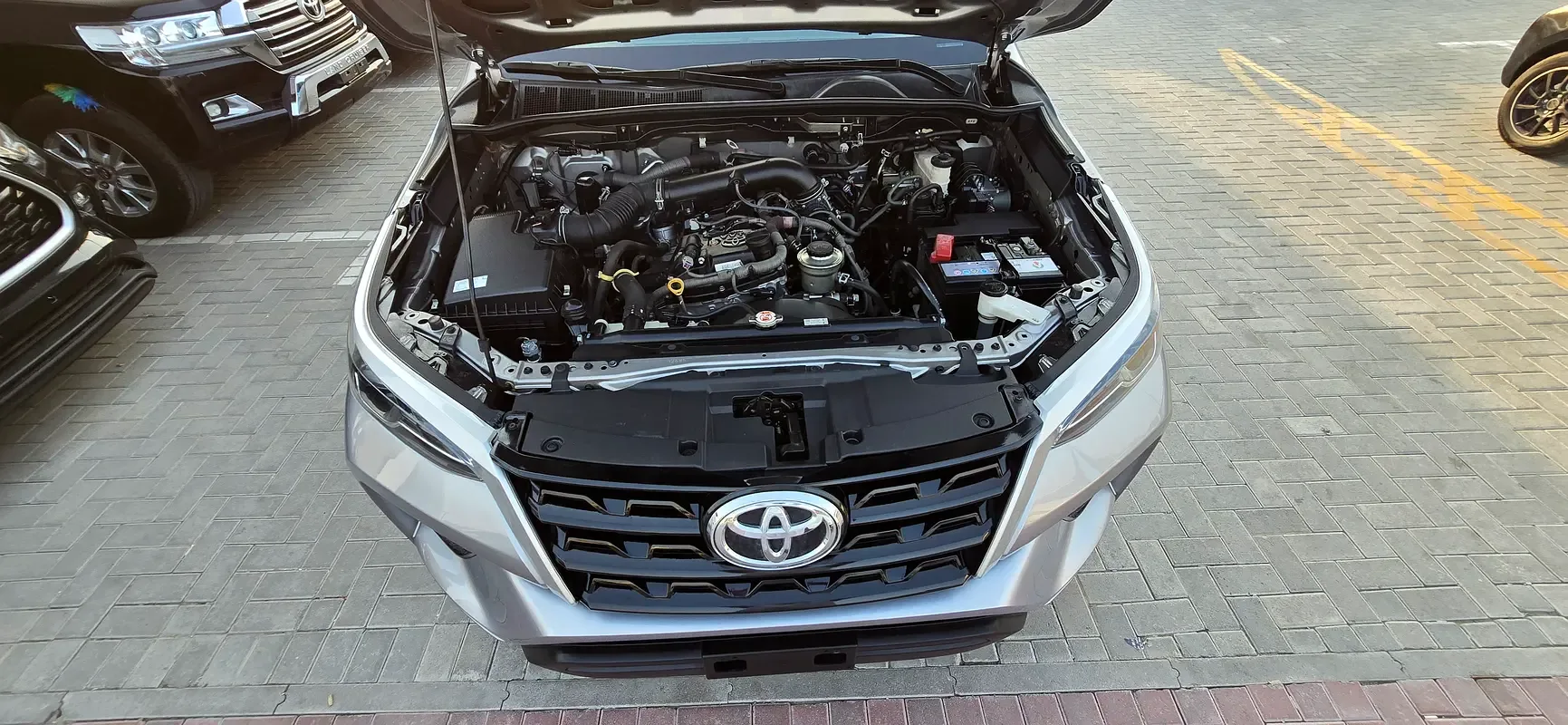 Toyota Fortuner 2.7 AT 4WD (166 hp) - 14