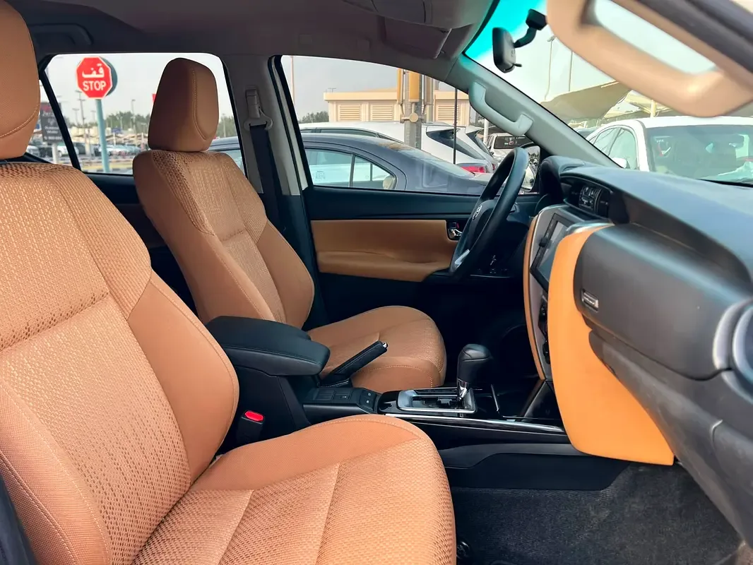 Toyota Fortuner 2.7 AT 4WD (166 hp) - 10