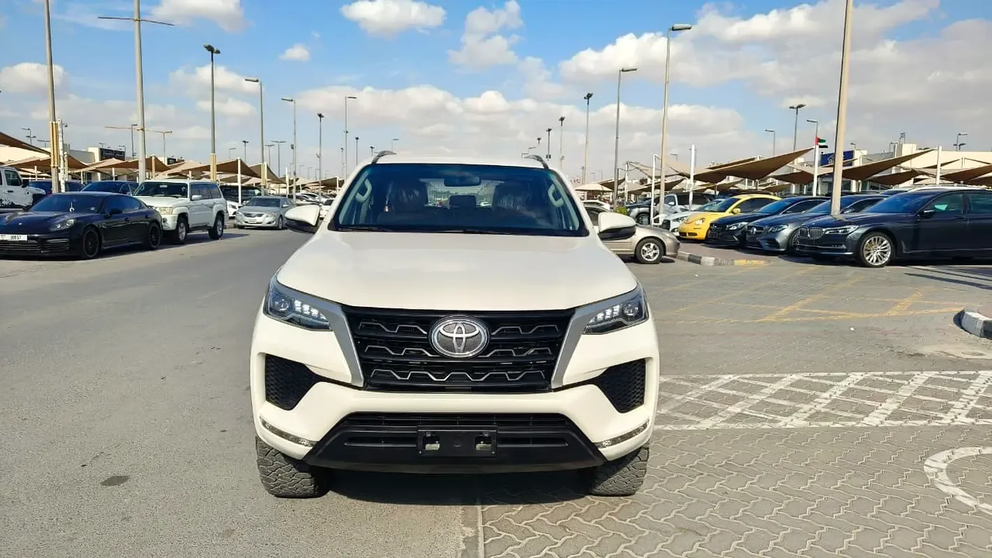 Toyota Fortuner 2.7 AT 4WD (166 hp)