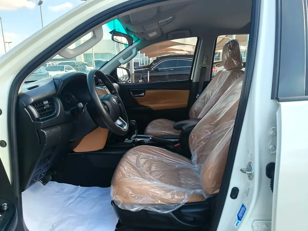 Toyota Fortuner 2.7 AT 4WD (166 حصان) - 17