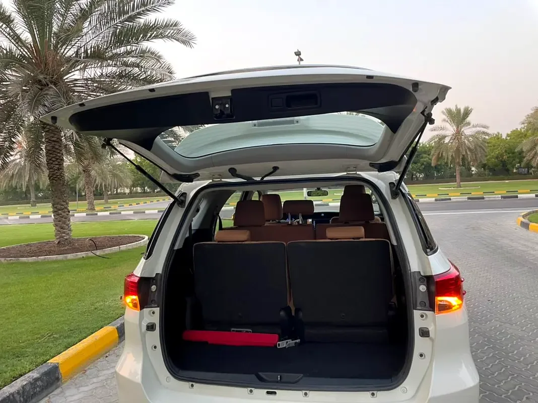 Toyota Fortuner 2.7 AT 4WD (166 حصان) - 6