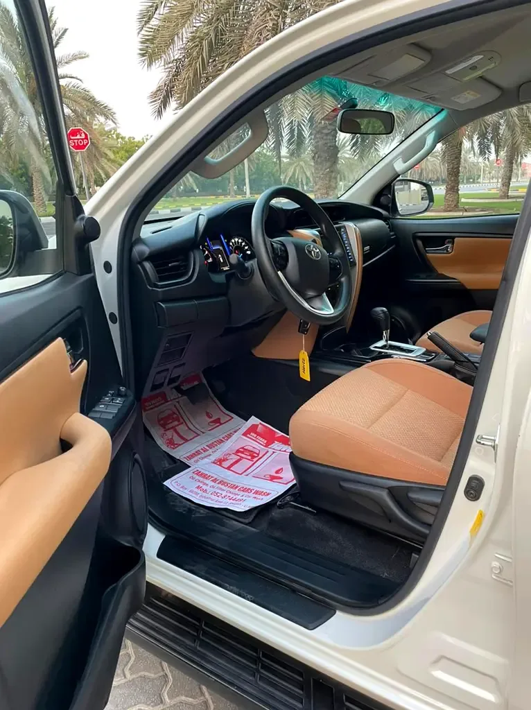 Toyota Fortuner 2.7 AT 4WD (166 حصان) - 8