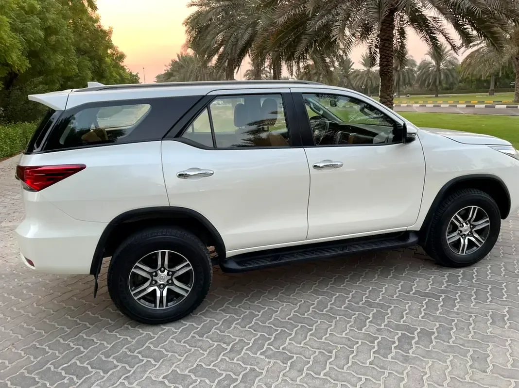 Toyota Fortuner 2.7 AT 4WD (166 حصان) - 14