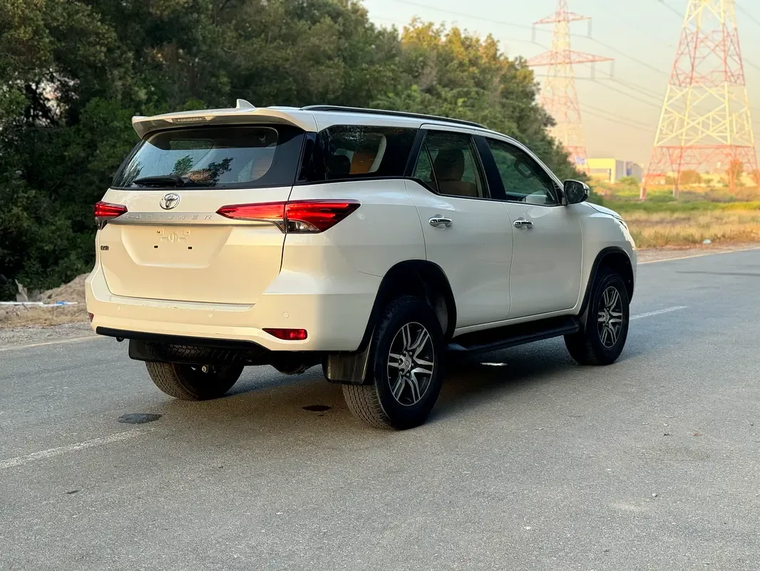 Toyota Fortuner 2.7 AT 4WD (166 hp) - 4