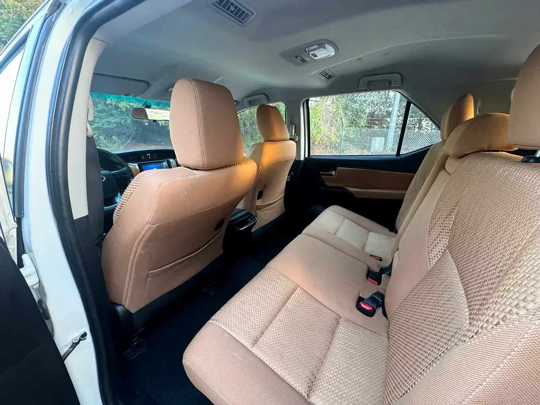 Toyota Fortuner 2.7 AT 4WD (166 hp) - 5