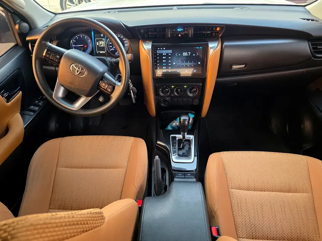 Toyota Fortuner 2.7 AT 4WD (166 حصان) - 7