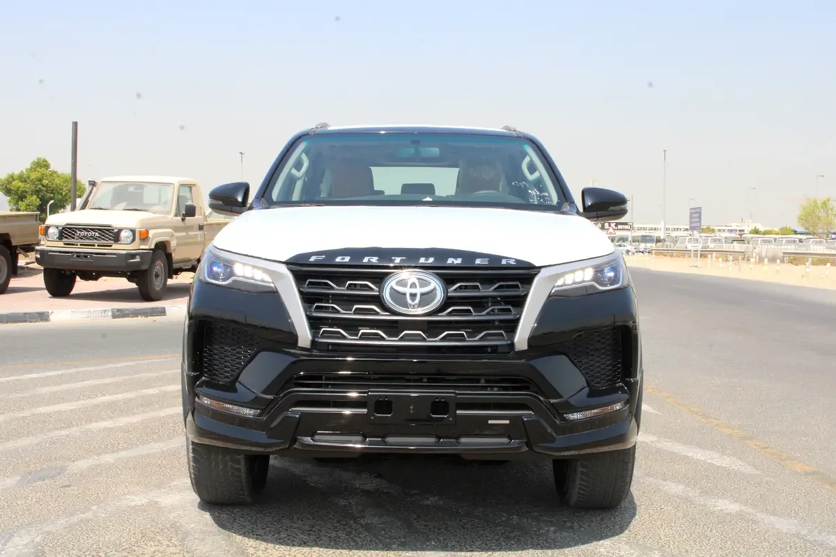 Toyota Fortuner 2.7 AT 4WD (166 hp)