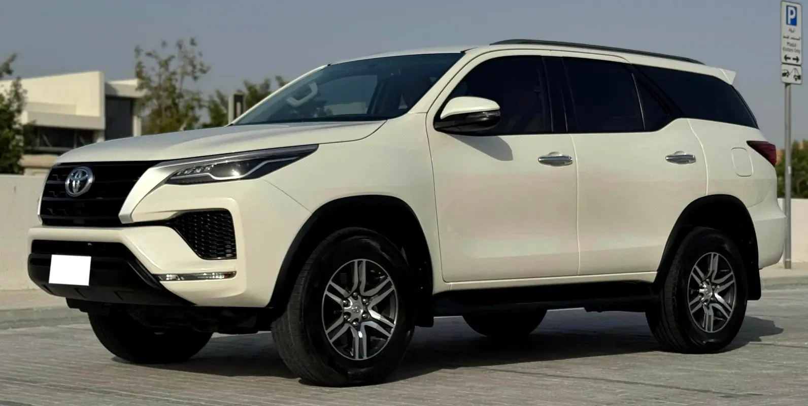 Toyota Fortuner 2.7 AT 4WD (166 حصان) - 10