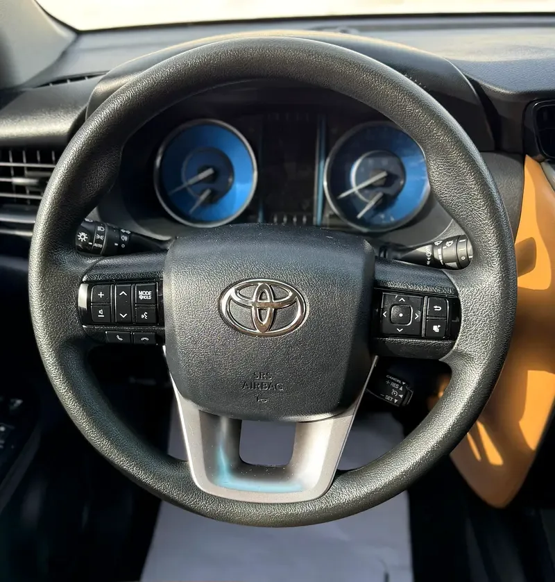 Toyota Fortuner 2.7 AT 4WD (166 حصان) - 19