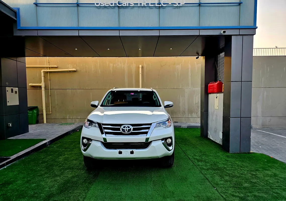 Toyota Fortuner 2.7 AT 4WD (166 حصان) - 2