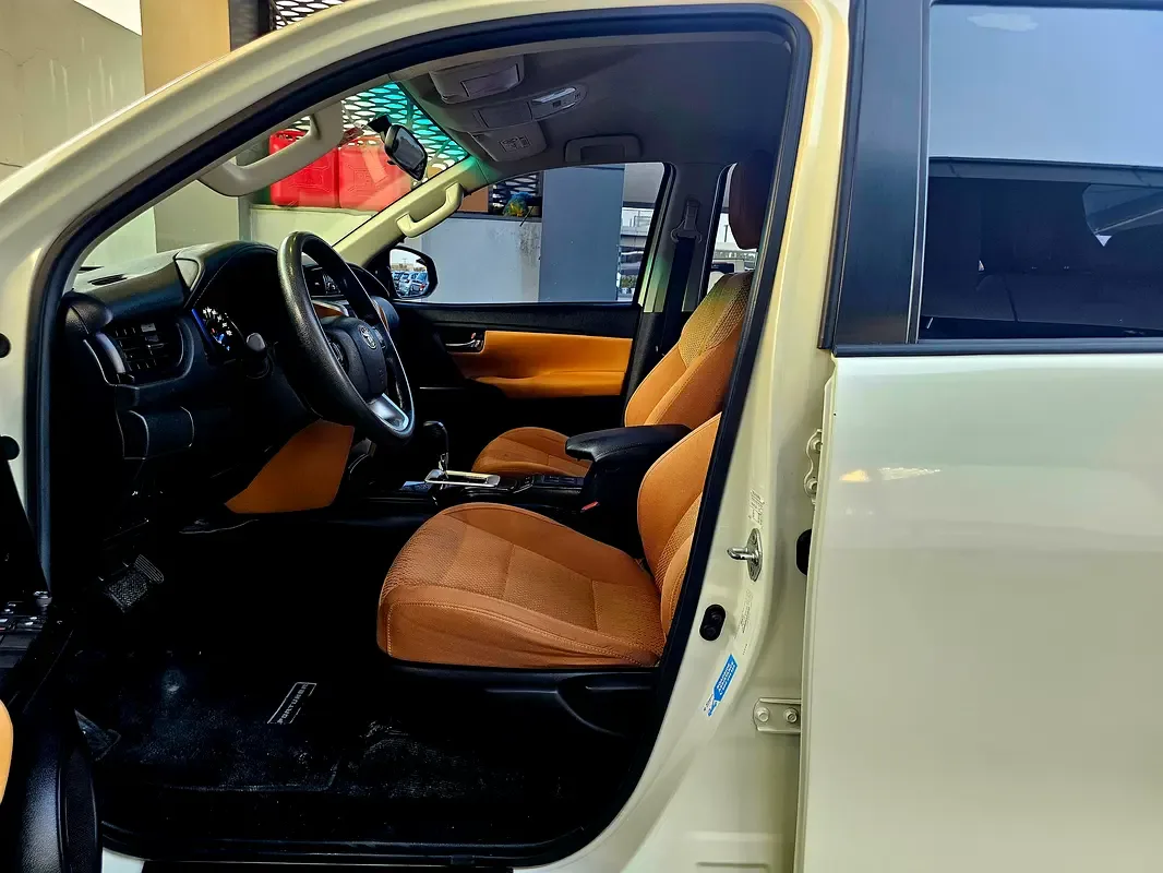Toyota Fortuner 2.7 AT 4WD (166 حصان) - 15