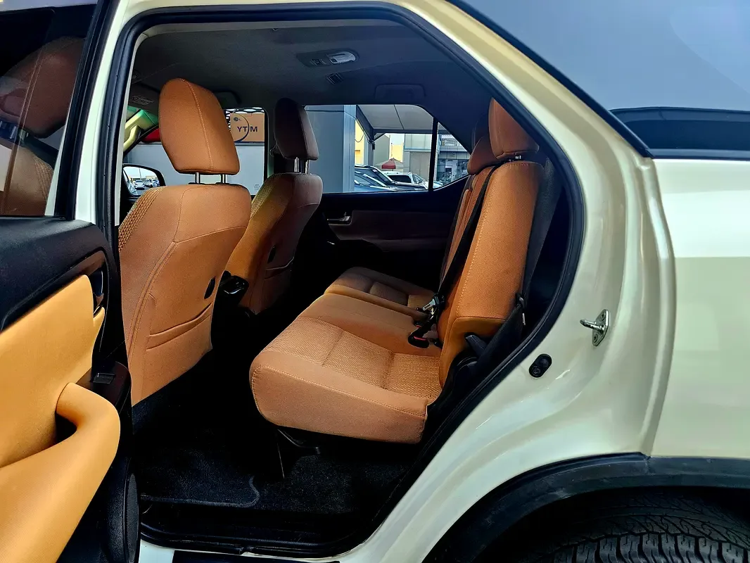 Toyota Fortuner 2.7 AT 4WD (166 حصان) - 17