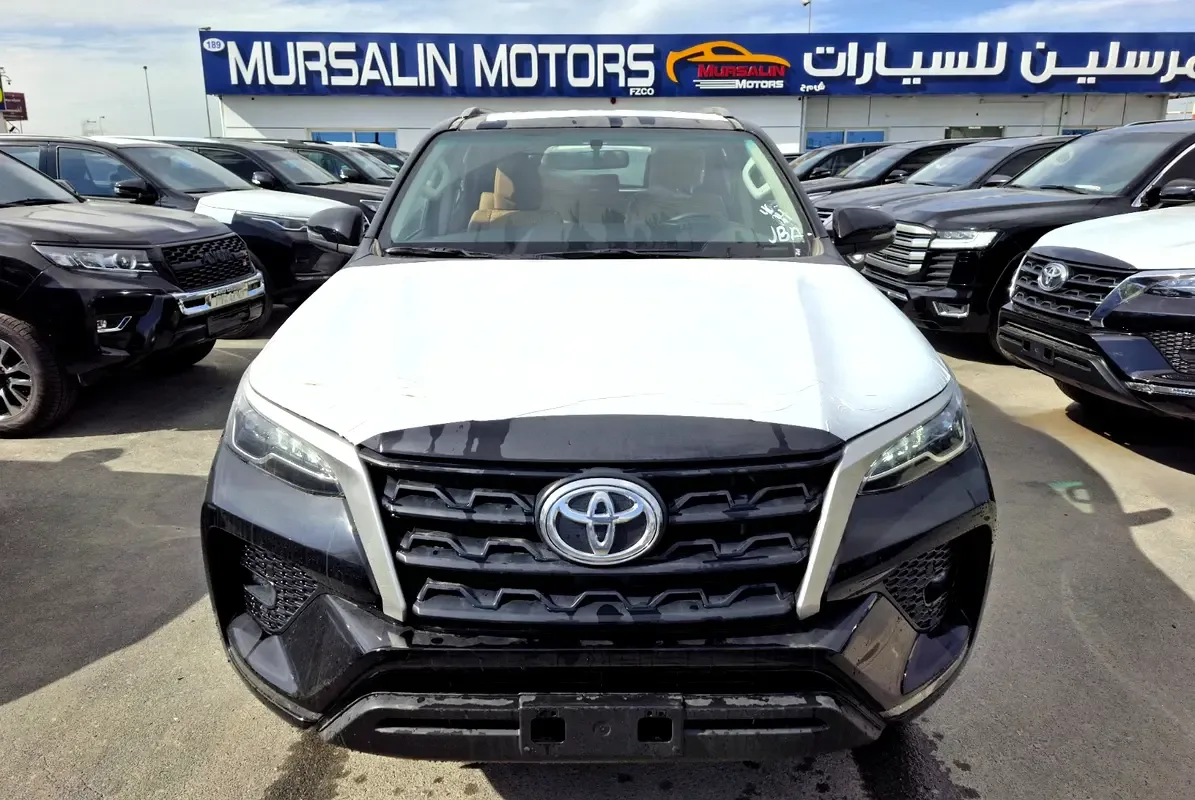 Toyota Fortuner 2.7 AT 4WD (166 hp) - 2