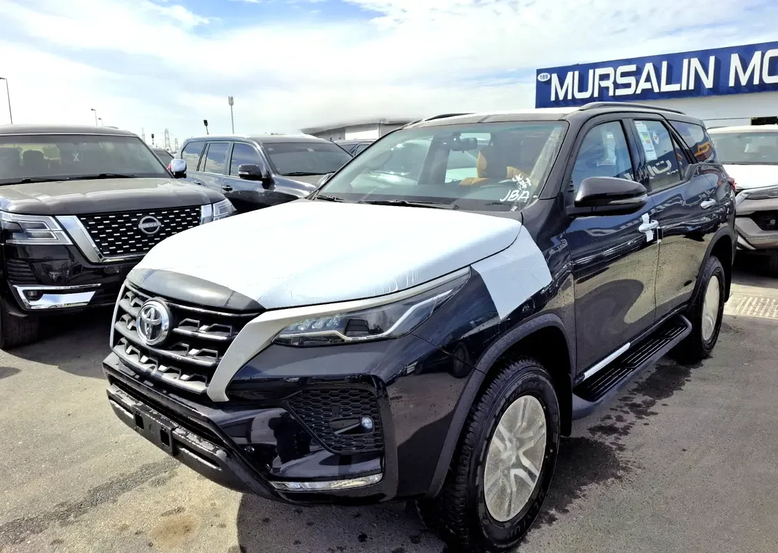 Toyota Fortuner 2.7 AT 4WD (166 hp)