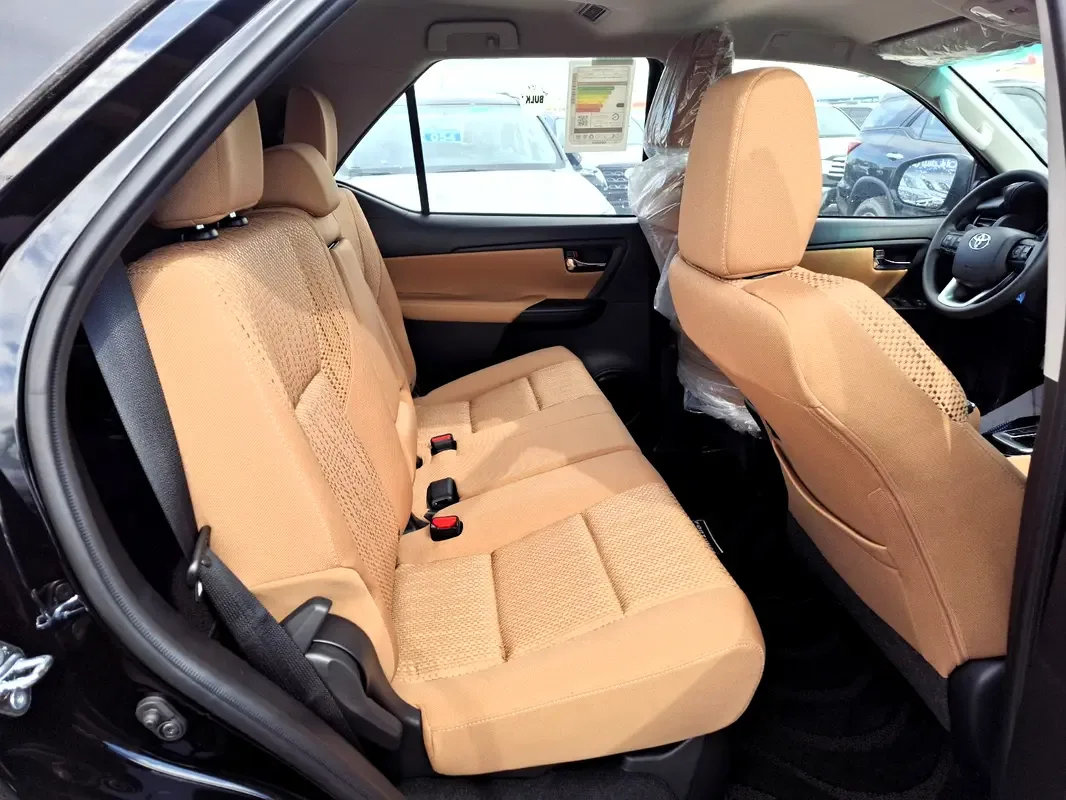 Toyota Fortuner 2.7 AT 4WD (166 hp) - 13