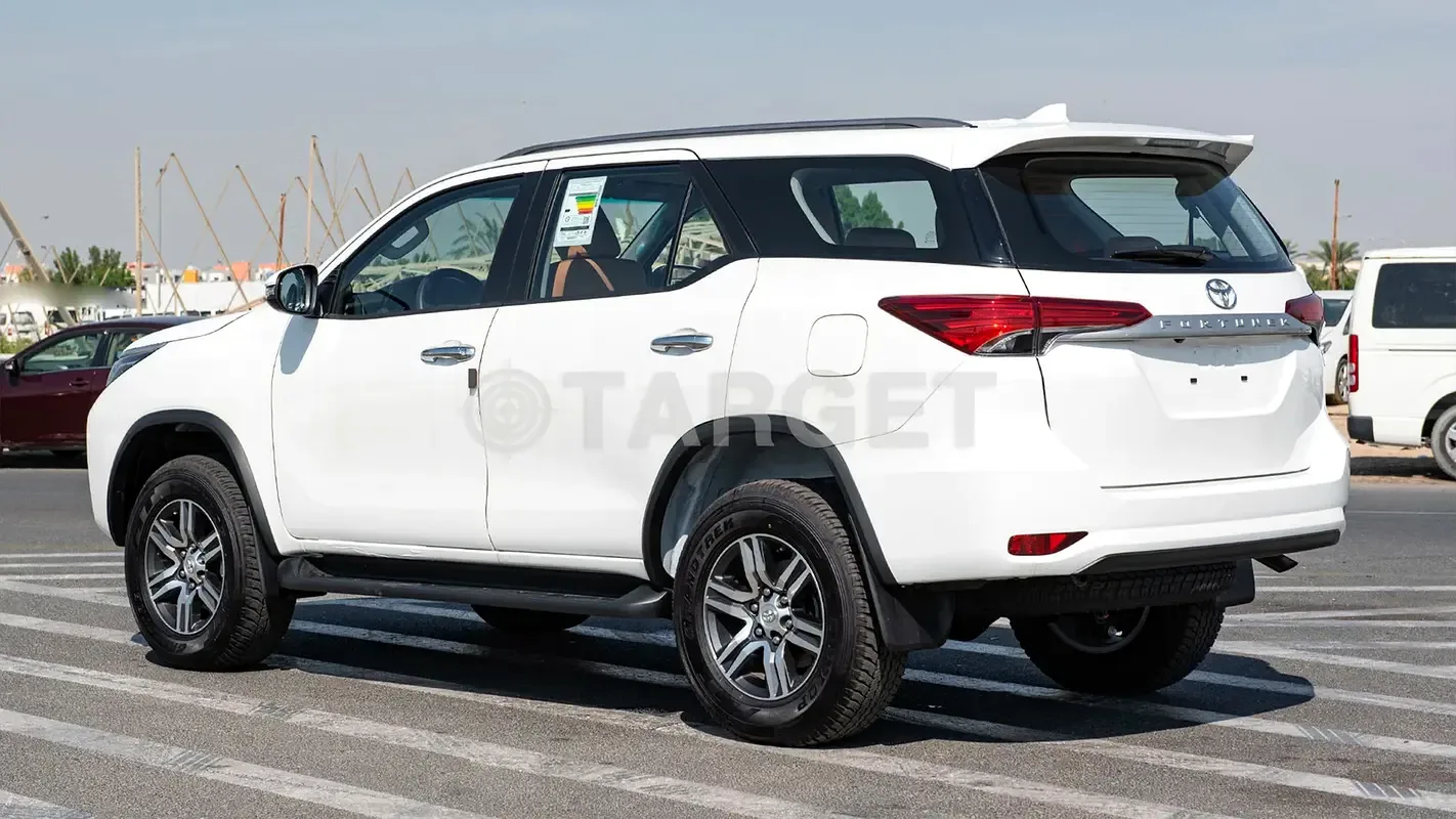 Toyota Fortuner 2.7 AT 4WD (166 حصان) - 2