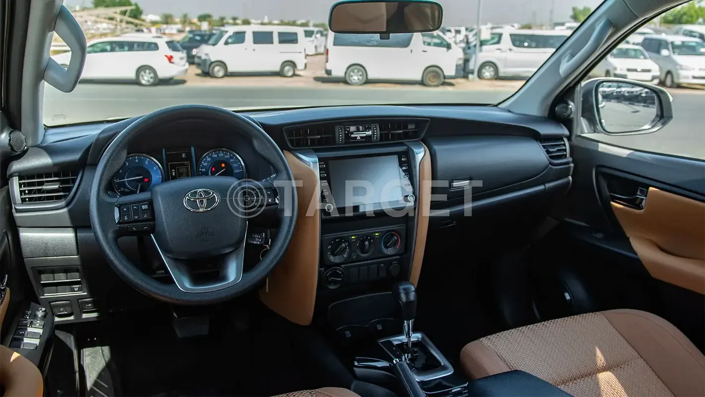 Toyota Fortuner 2.7 AT 4WD (166 حصان) - 10