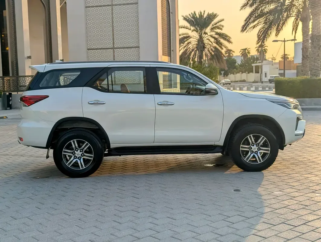 Toyota Fortuner 2.7 AT 4WD (166 حصان) - 12