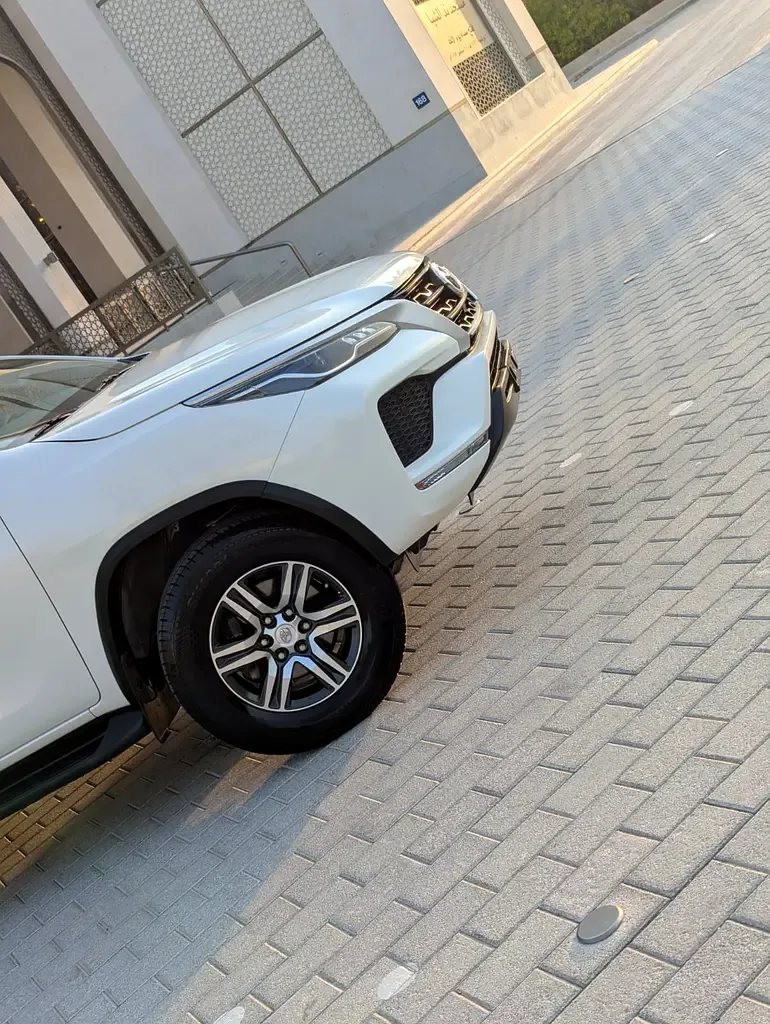 Toyota Fortuner 2.7 AT 4WD (166 حصان) - 17