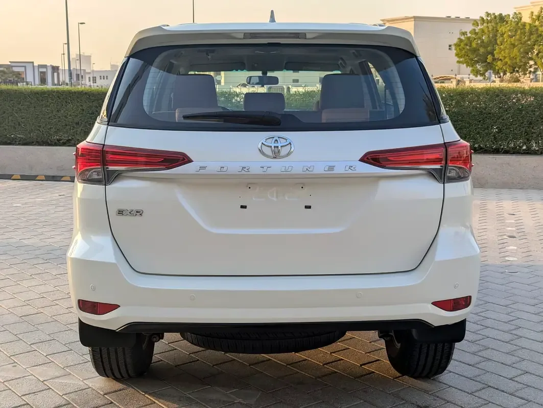 Toyota Fortuner 2.7 AT 4WD (166 حصان) - 15