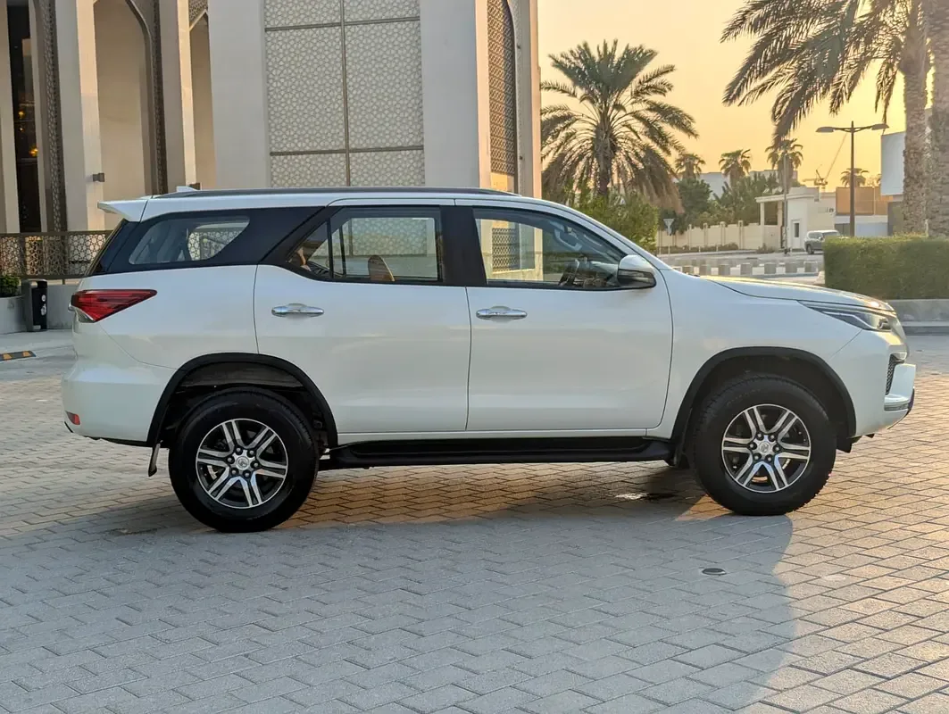 Toyota Fortuner 2.7 AT 4WD (166 حصان) - 18