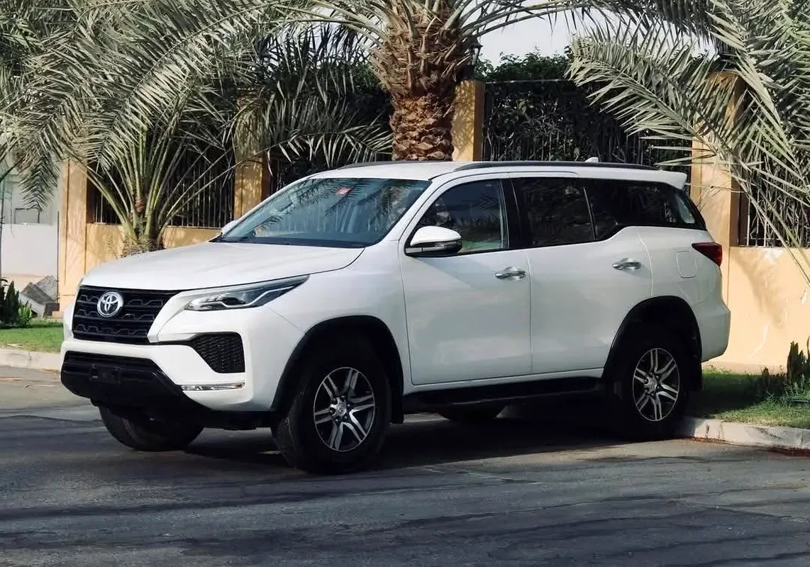 Toyota Fortuner 2.7 AT 4WD (166 حصان) - 5
