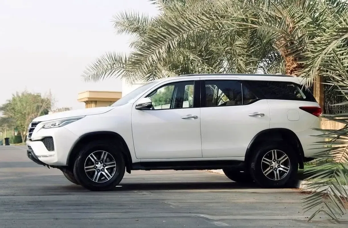 Toyota Fortuner 2.7 AT 4WD (166 حصان) - 7