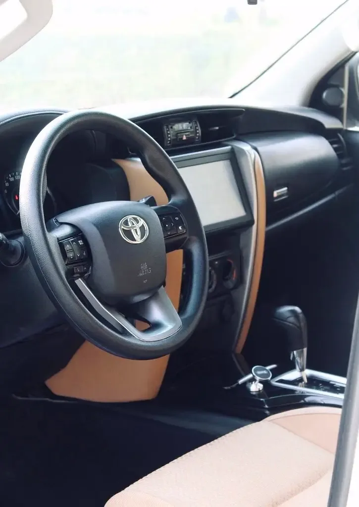 Toyota Fortuner 2.7 AT 4WD (166 حصان) - 15