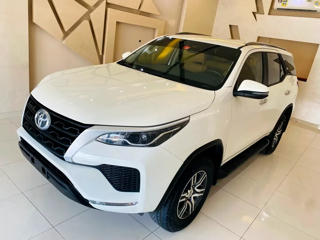 Toyota Fortuner 2.7 AT 4WD (166 حصان) - 16
