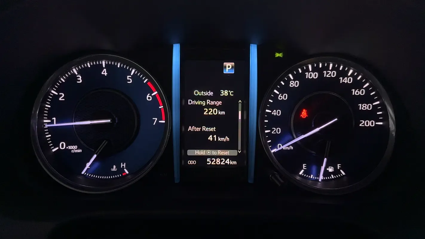 Toyota Fortuner 2.7 AT 4WD (166 حصان) - 9