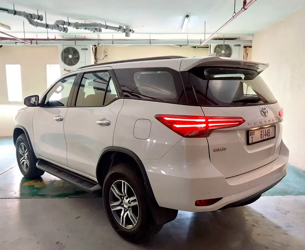 Toyota Fortuner 2.7 AT 4WD (166 حصان) - 6