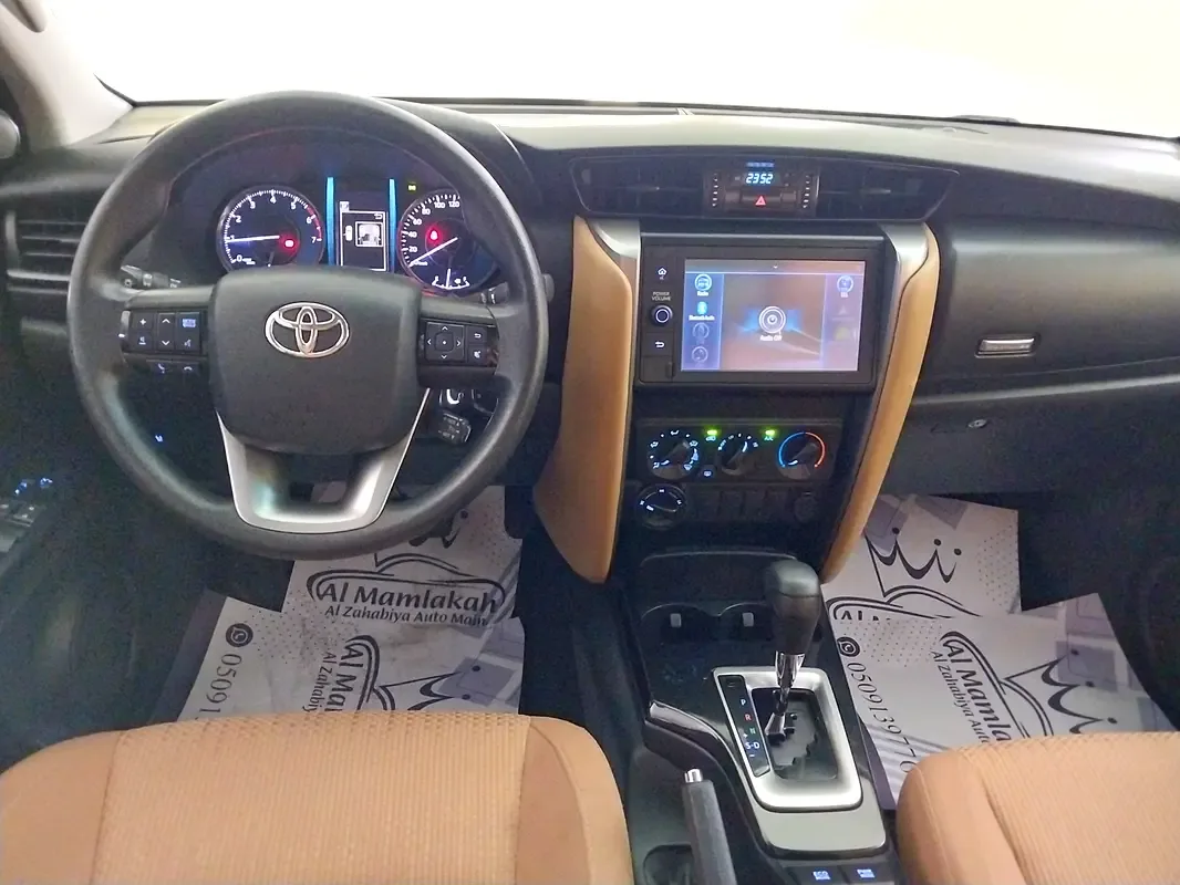 Toyota Fortuner 2.7 AT 4WD (166 حصان) - 9