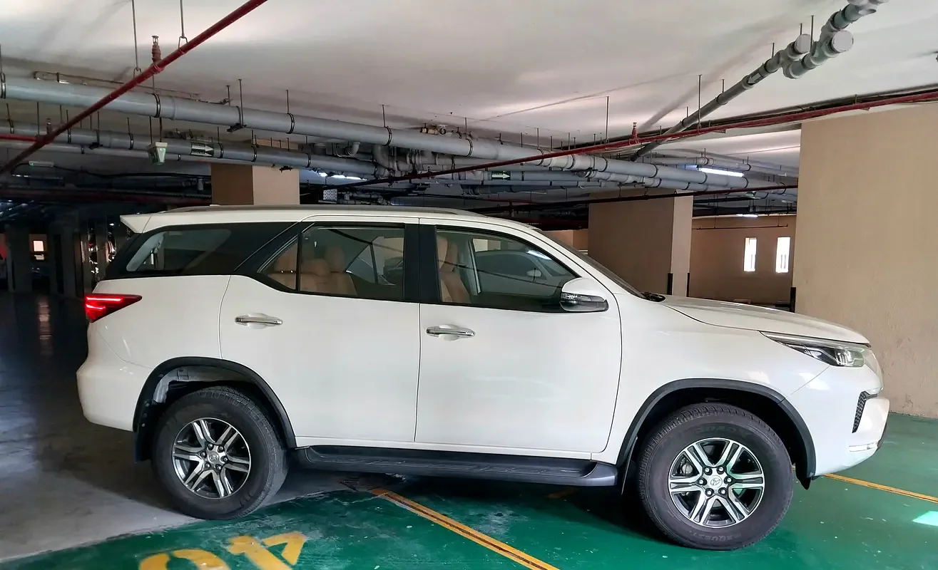 Toyota Fortuner 2.7 AT 4WD (166 حصان) - 8