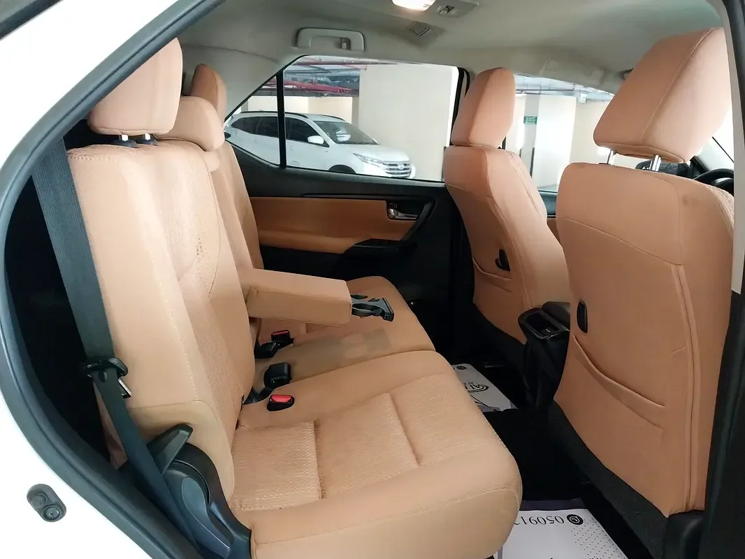 Toyota Fortuner 2.7 AT 4WD (166 حصان) - 16