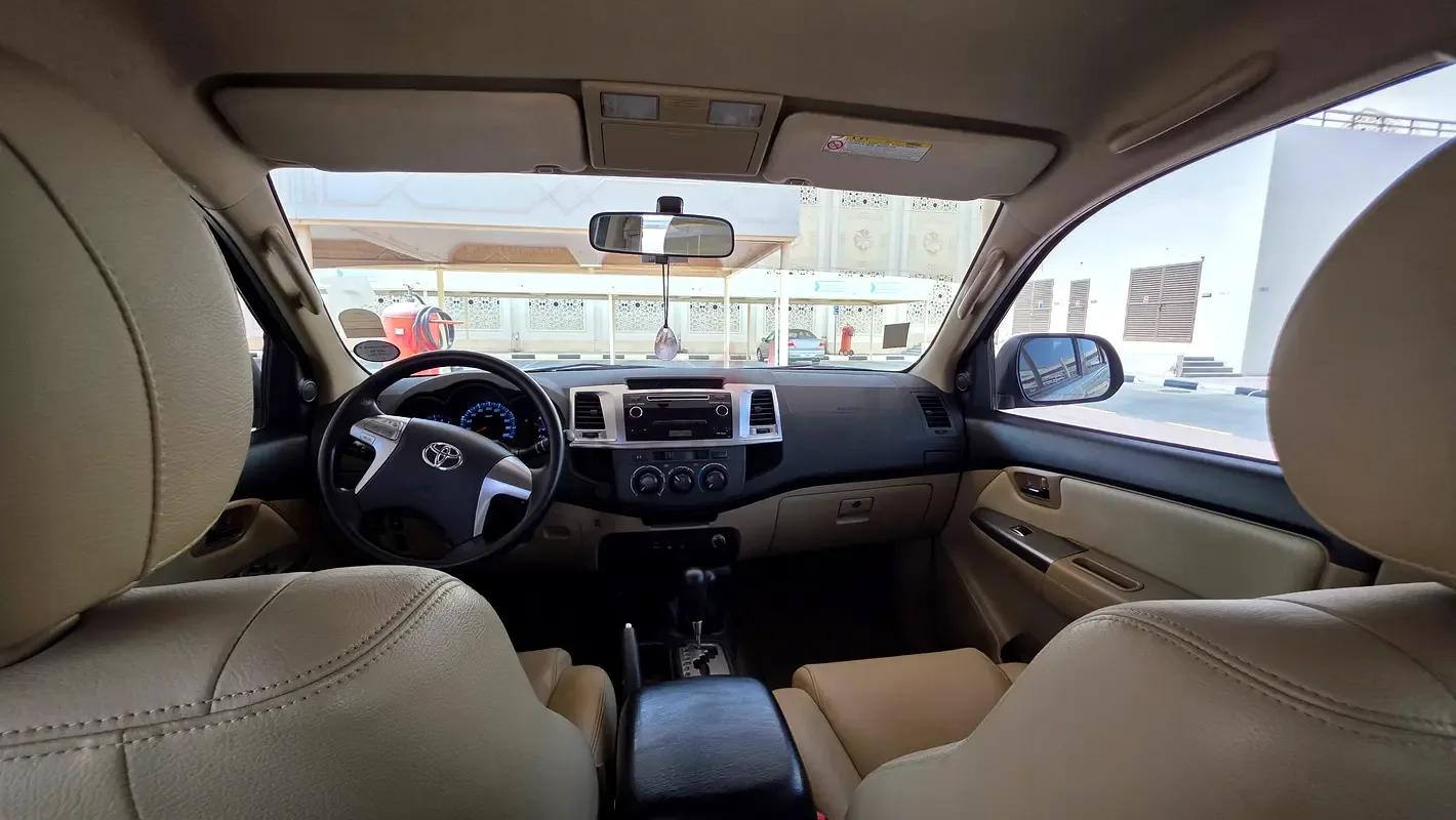 Toyota Fortuner 2.7 AT RWD (160 hp) - 11