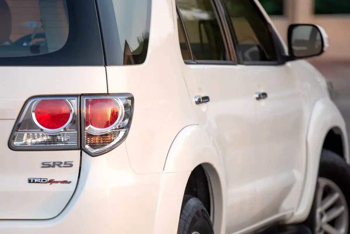 Toyota Fortuner 2.7 AT RWD (160 hp) - 9