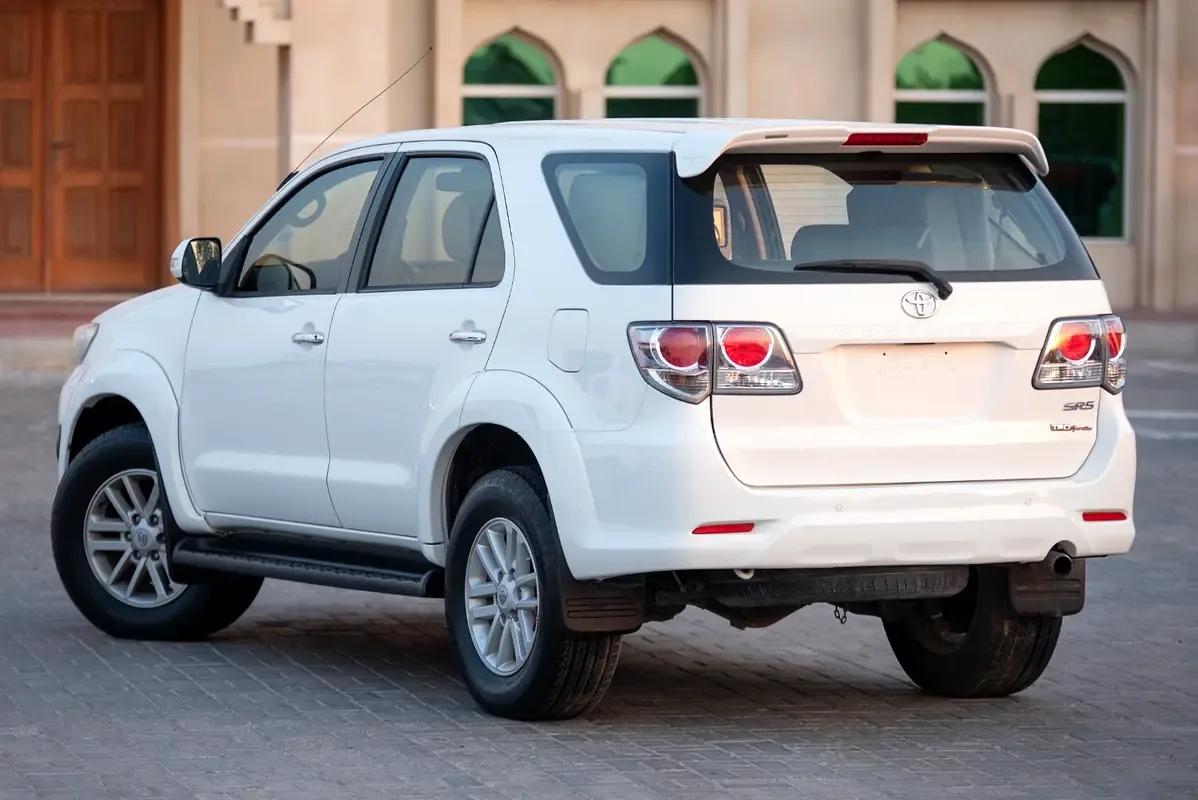 Toyota Fortuner 2.7 AT RWD (160 hp) - 8
