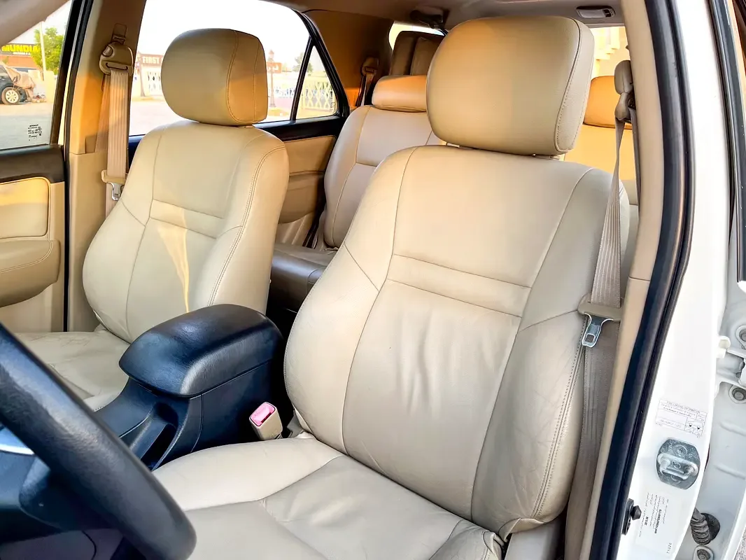Toyota Fortuner 2.7 AT RWD (160 hp) - 13