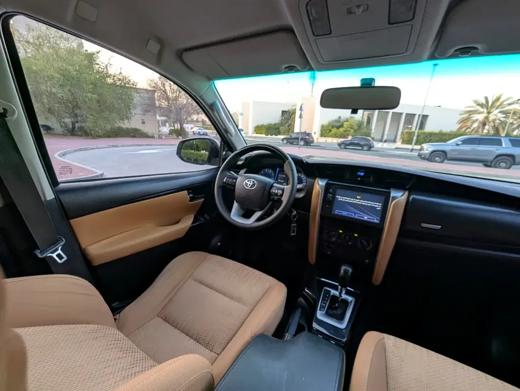 Toyota Fortuner 2.8 AT (204 حصان) - 10