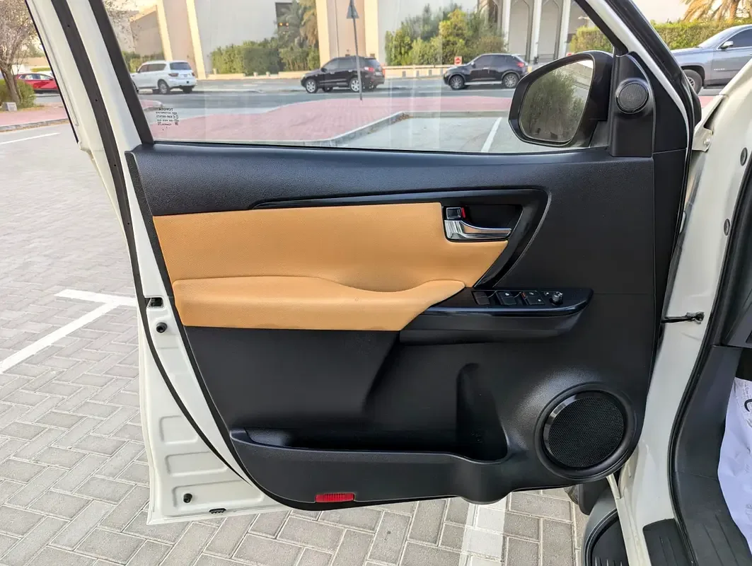 Toyota Fortuner 2.8 AT (204 حصان) - 16