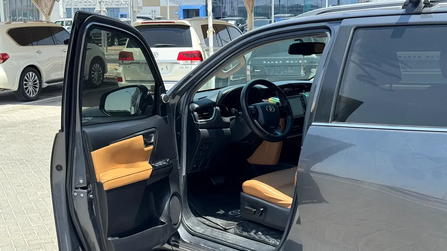 Toyota Fortuner 4.0 AT 4WD (238 hp) - 5